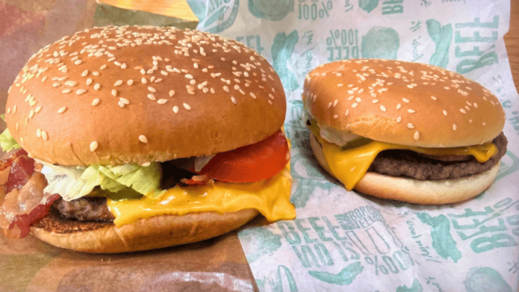 バーガーキングのワッパーとマックの比較