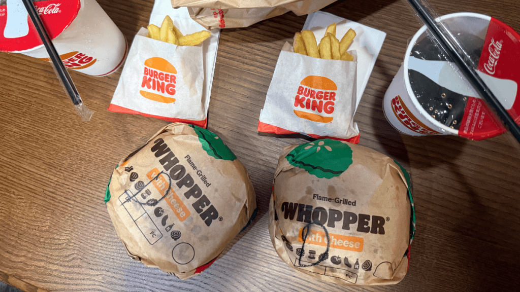メニューでデリバリーしたバーガーキング